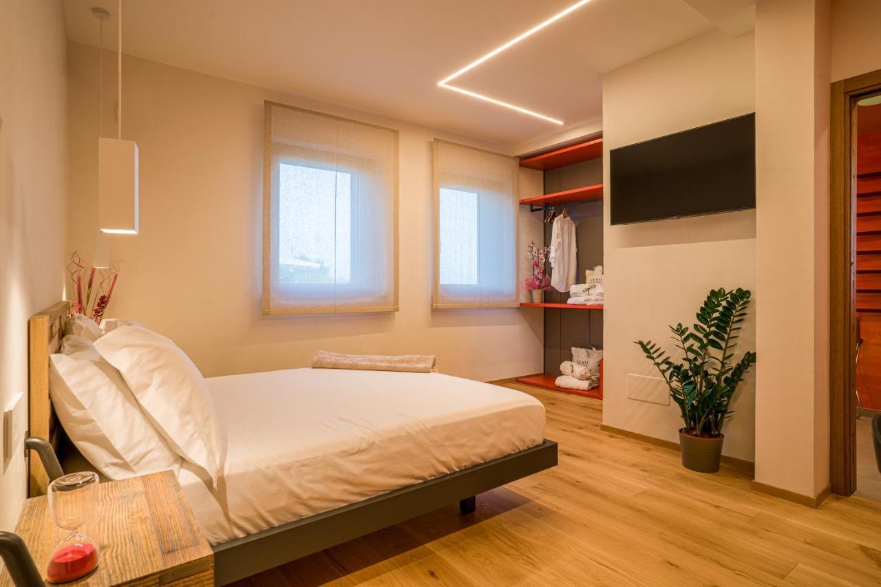 Bed and Breakfast Agri-Relais Ventisettegradi Montemarciano Exterior foto