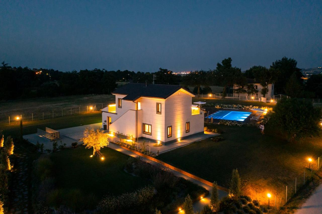 Bed and Breakfast Agri-Relais Ventisettegradi Montemarciano Exterior foto