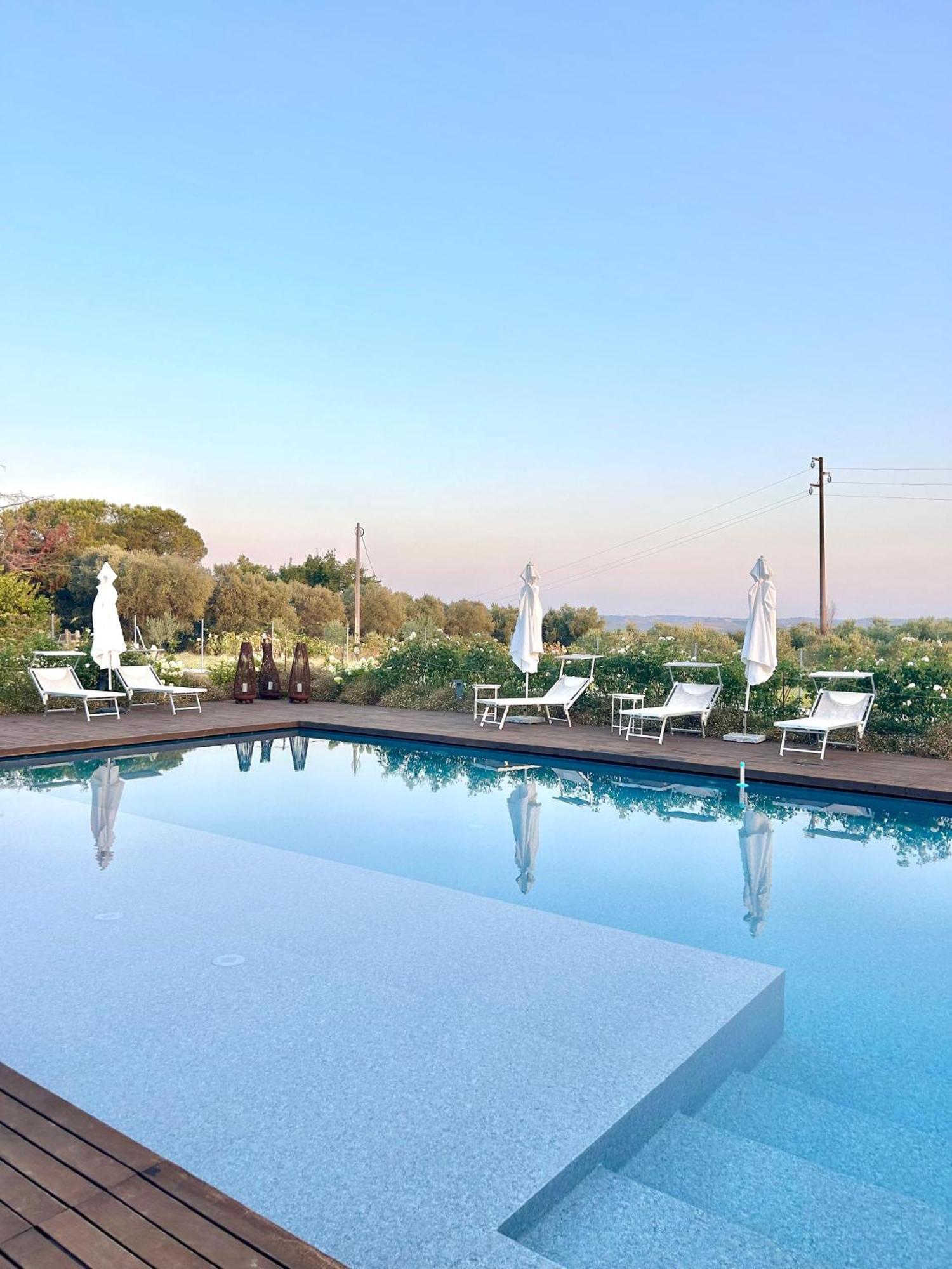 Bed and Breakfast Agri-Relais Ventisettegradi Montemarciano Exterior foto